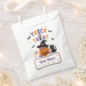 Süße Halloween-Party mit Trick oder Treat Geschenktütchen (Ausgeschnitten)