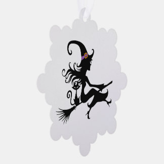 Süße Hexe auf einem Besen Silhouette Ornament Karte