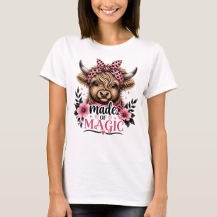 Süße Highland-Kuh aus magischer Grafik T-Shirt