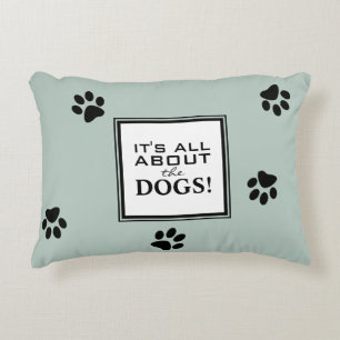 Süße Hund-Pfote-Typografie Hunde-Liebhaber Grün Dekokissen