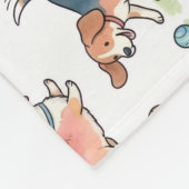 Süße Hunde spielen überall Fleecedecke (Ecke)