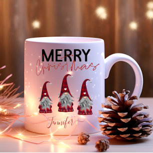 Süße karierte Weihnachtsgnome mit Ihrem Namen Zweifarbige Tasse