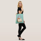 Süße Katze auf einem Bücherstapel Grün Tasche (Am Model)