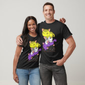 Süße Katze Nonbinäre Flagge LGBTQ Non Binary Prid T-Shirt (Unisex)