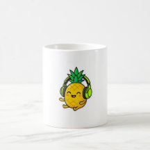 Süße Kawaii Ananas mit Kopfhörern SuSticker