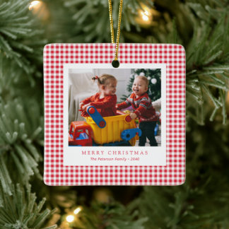Süße klassische rote Gingham-Familienfoto-Weihnach Keramikornament