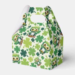 Süße kleine Eule St. Patrick Cartoon Geschenkschachtel