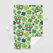 Süße kleine Eule St. Patrick Cartoon Golfhandtuch (Insitu)