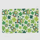 Süße kleine Eule St. Patrick Cartoon Golfhandtuch (Horizontal)