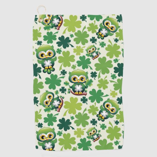 Süße kleine Eule St. Patrick Cartoon Golfhandtuch (Vorderseite)