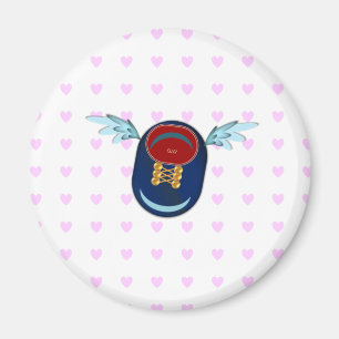 Süße kleine geflügelte Schuh-Cartoon und rosa Herz Magnet