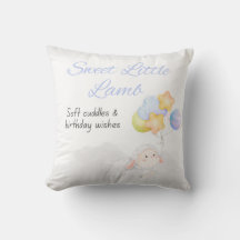 Süße kleine Lammkissen