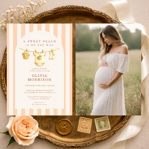 Süße kleine Pfirsich-Streifen-Foto-Baby-Party Einladung