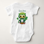 Süße kleine St. Patrick Cartoon-Eule Baby Strampler (Rückseite)