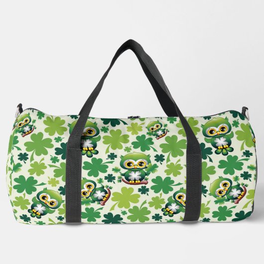 Süße kleine St. Patrick Cartoon-Eule Duffle Bag (Vorderseite)