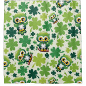 Süße kleine St. Patrick Cartoon-Eule Duschvorhang (Vorderseite)
