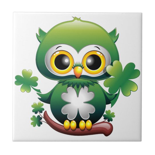 Süße kleine St. Patrick Cartoon-Eule Fliese (Vorderseite)