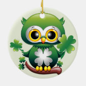 Süße kleine St. Patrick Cartoon-Eule Keramik Ornament (Hinten)