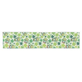 Süße kleine St. Patrick Cartoon-Eule Kurzer Tischläufer (Horizontal)
