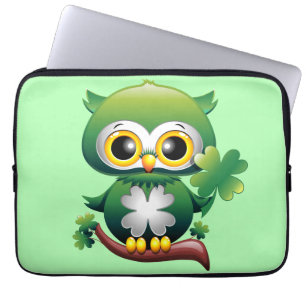 Süße kleine St. Patrick Cartoon-Eule Laptopschutzhülle