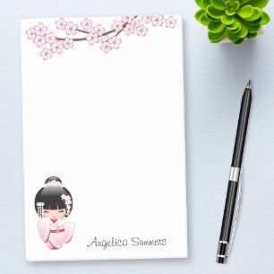 Süße Kokeshi-Puppe im rosa Kimono Post-it Klebezettel