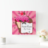 Süße Kuchen-Bäckerei Quadratische Wanduhr (Zuhause)