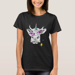 Süße Kuh in rosa Brille mit Regenbogen-Einhornhorn T-Shirt