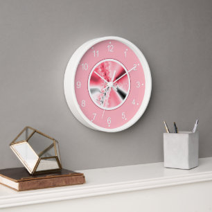 Süße Mädchen-Pink-Fraktal-Kunst Uhr