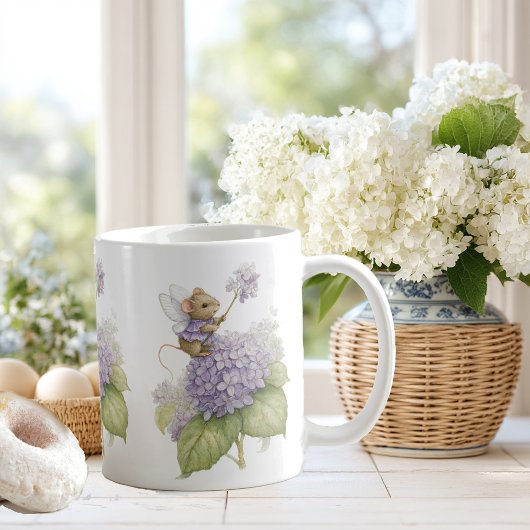 süße Maus mit Schmetterlingsflügeln Kaffeetasse