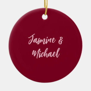 Süße minimalistische burgunderrote Kalligrafie eig Keramik Ornament