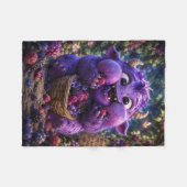 Süße Monster-Fantasy-Waldkunst mit Beeren-Bandit Fleecedecke (Vorderseite (Horizontal))