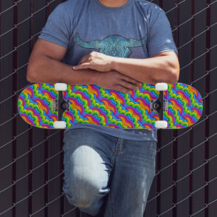 Süße nostalgische Kinder Regenbogen Formen Bögen M Skateboard