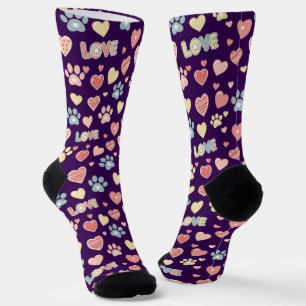 Süße Pastell-Pfotenabdrücke und Herzen Muster "LOV Socken