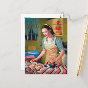 süße retro-vintage Bügel-Dame Postkarte