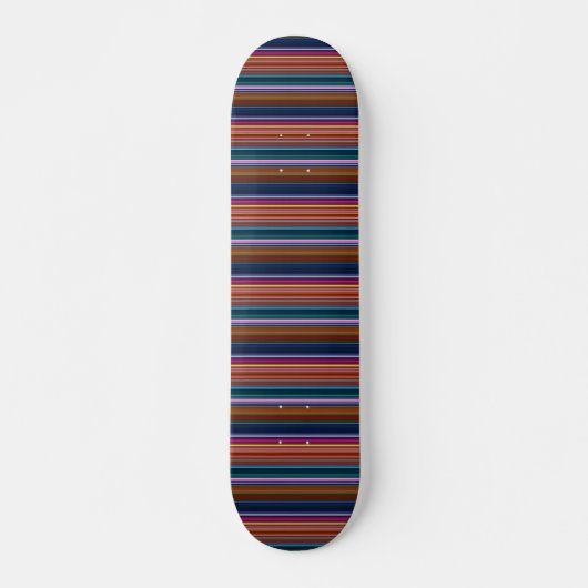 Süße retrofarbene Streifen Skateboard (Vorne)
