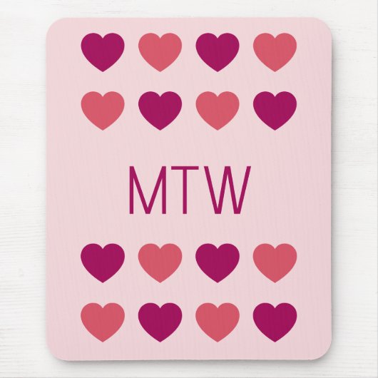 Süße rosa Herzen Initialen Monogramm Mousepad (Vorne)