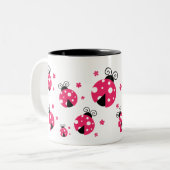 Süße rosa Marienkäfer und Blumen Zweifarbige Tasse (Vorderseite Links)