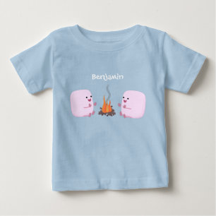 Süße rosa Marshmallows am Lagerfeuer Cartoon Baby T-shirt