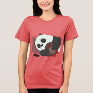 Süße schlafende Panda-Illustration Rotes T-Shirt A Tri-Blend Shirt