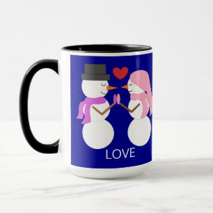 Süße Schneemenschen in Liebe: Dunkelblau Tasse