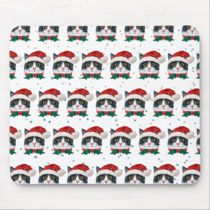 Süße Schwarz-Weiß-Katze mit Weihnachtsmannmütze We Mousepad