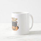 Süße schwarze Katze im Kürbis – Süßes oder Saures Kaffeetasse (VorderseiteRechts)