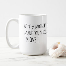 Süße schwarze Katze mit rosa Fliege Kaffeetasse