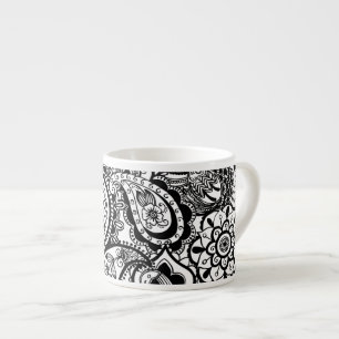 Süße schwarze weiße floral paisley espressotasse