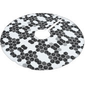 Süße schwarze weiße Hex-Datenmuster Polyester Weihnachtsbaumdecke (Schrägansicht)