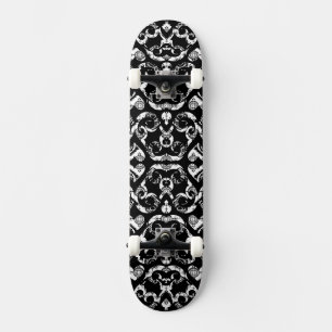 Süße schwarze weiße Vintage-Herzen Hintergrund Des Skateboard