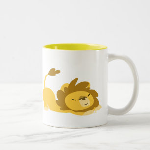 Süße sich streckende Cartoon-Löwe Zweifarbige Tasse