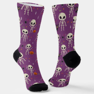 Süße Skelette Halloween-Muster Lila Socken