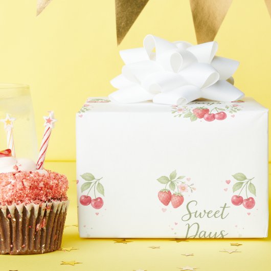 Süße Tage Florales Fruchtgeschenk Geschenkpapier