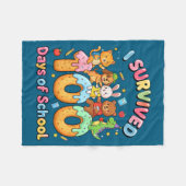Süße überlebte 100 Tage Schulkatze Fleecedecke (Vorderseite (Horizontal))